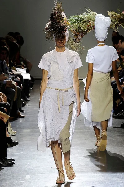 Look 43